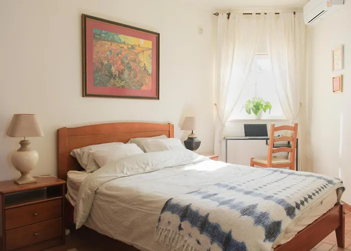 Charming Lagos Stay - Walk To Beach & Historic Centre