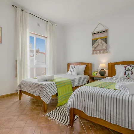 Historic Old Town Stay With Beach And Ocean View Lagos Buitenkant foto