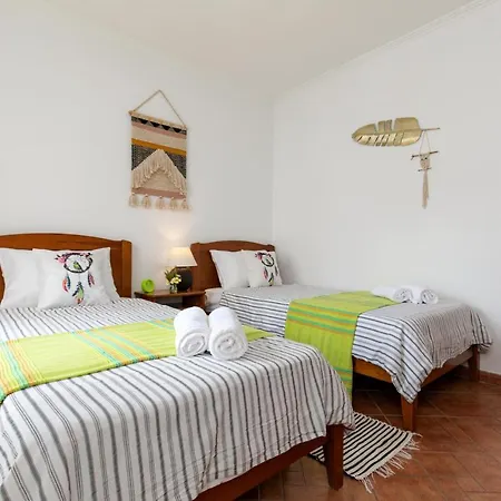 Historic Old Town Stay With Beach And Ocean View Lagos Buitenkant foto