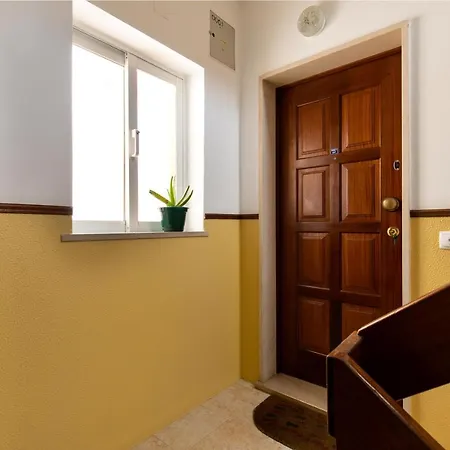 Charming Lagos Stay - Walk To Beach & Historic Centre Exterior photo